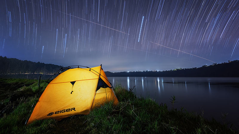 Camping in Bali: Camping at Lake Buyan