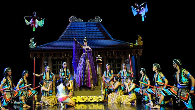 Things to do in Bali when it rains: Devdan Show at Nusa Dua Theatre